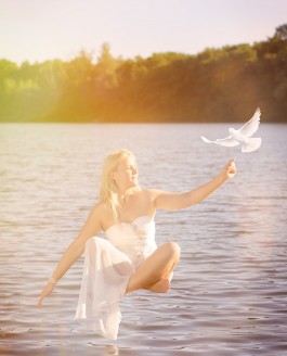 Levitation-Shooting mit Desiree